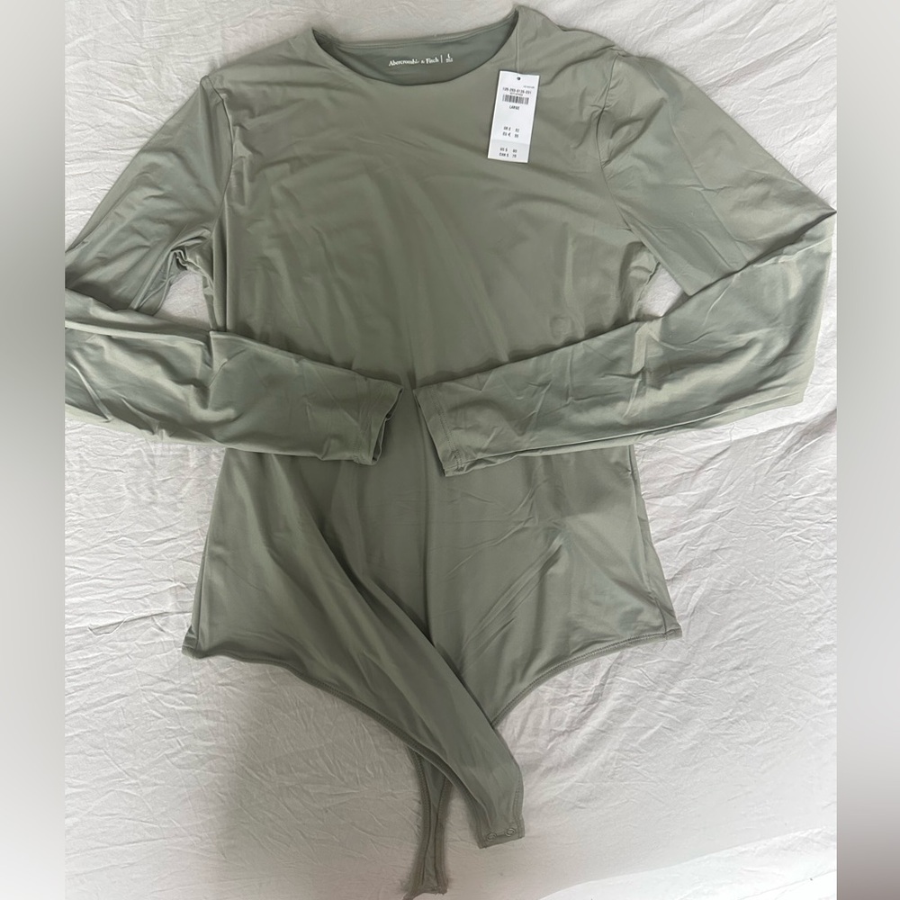 Abercrombie & Fitch Cream & Green Women's Bodysuit set - Picture 3 of 3